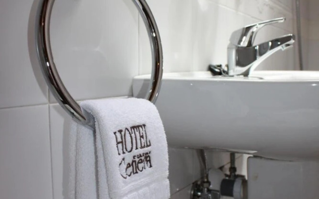 Hotel Cenera