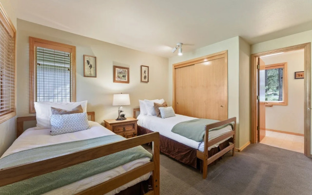 7 Vine Maple 4 Bedroom Home