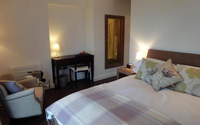 Hillstone Lodge