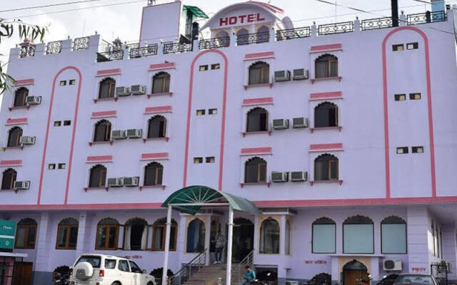 Hotel Cube Inn - Jaipur