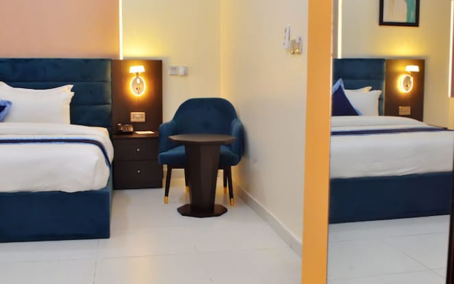 Proxima Centauri Hotel