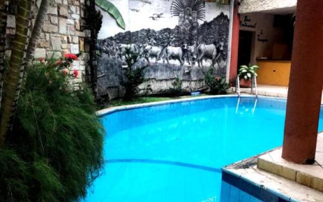 Hotel Campanario