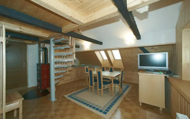 Apartments Tubej