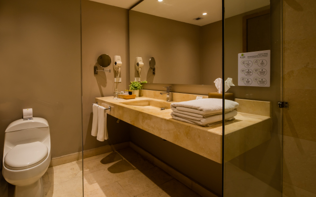 GHL San Lazaro Art Hotel