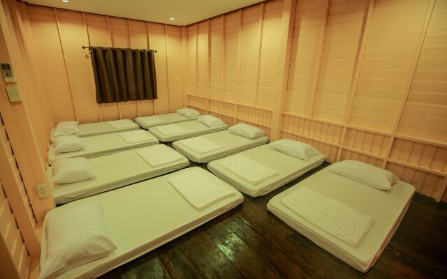 Khao Hin Tang Resort