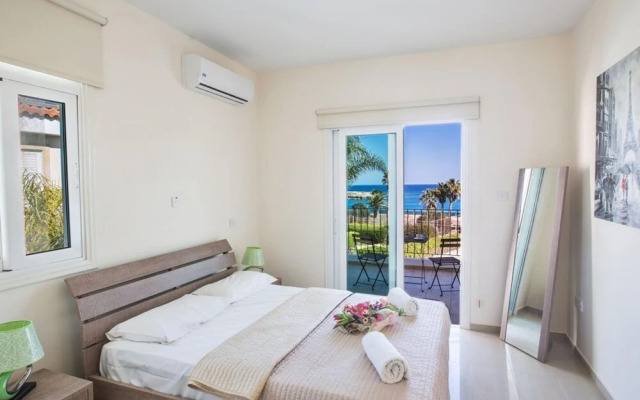 Villa Shaye AQ Me16
