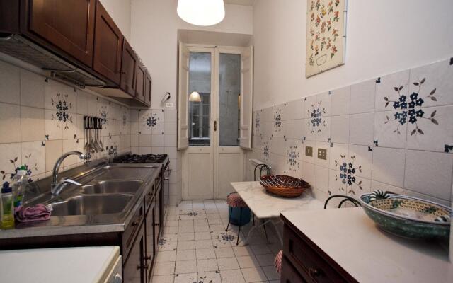 Via Giulia Wonderful Apartment