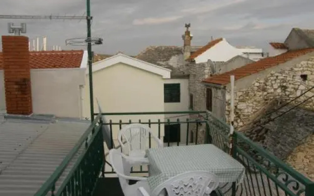 Apartments Primosten (600)