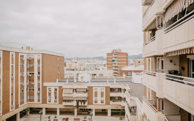 Puente De La Esperanza City Center