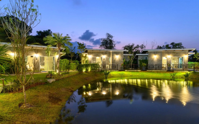 Loftpical Resort