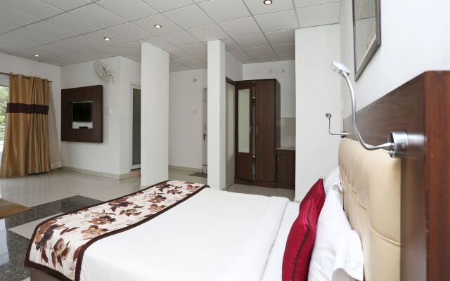 OYO 2767 Hotel Ganga Darshan 2
