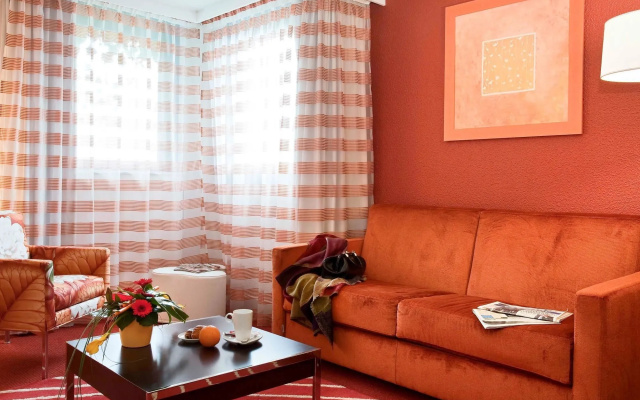 Mercure Pau Palais Sports