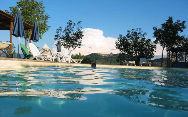 Agriturismo La Torriola