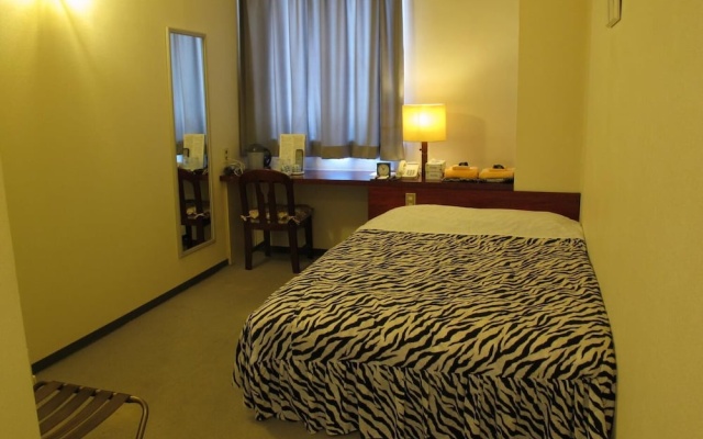 Hotel Platon Annex Green Plaza – Guest Rooms – Chikuma