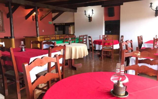 Hotel El Camino Real