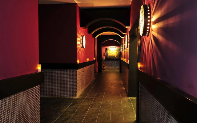 Lake & River Side Hotel & Spa