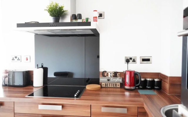 Inviting 2-bed Apartment in Sheffield