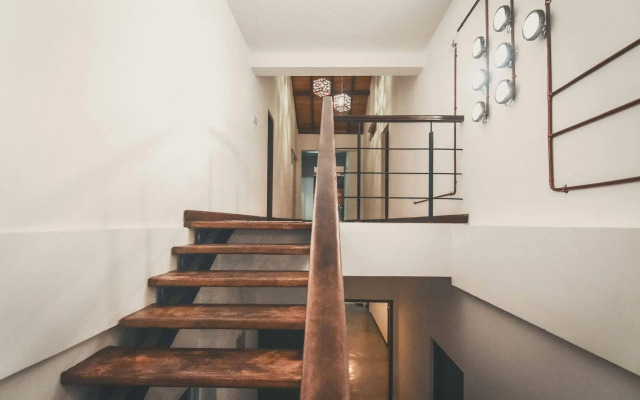 Bunkyard Hostels