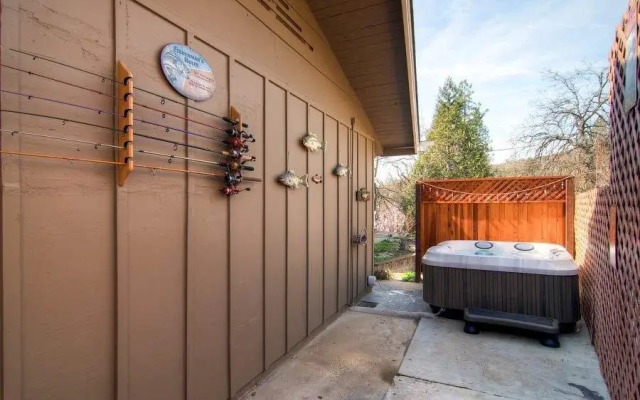 The Fishermen's Oasis - 3BR/2BA