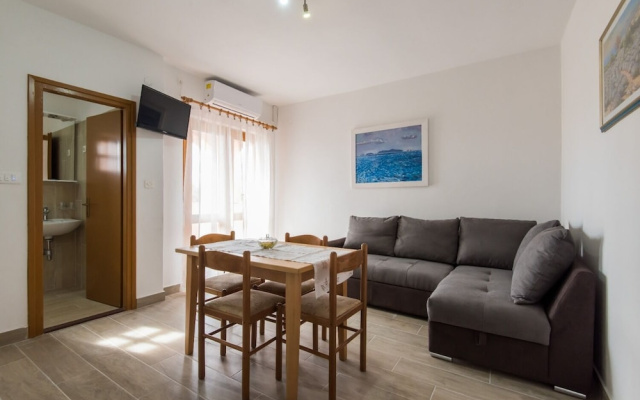 Apartments Armitage