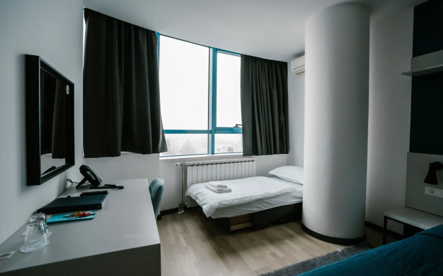 Hotel Blue