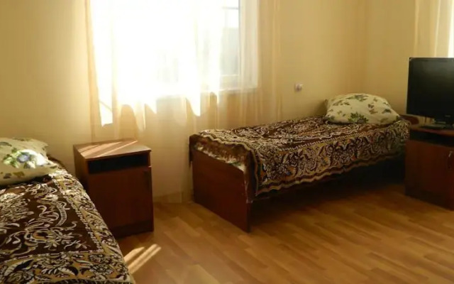 Guest House Granatovy Sad