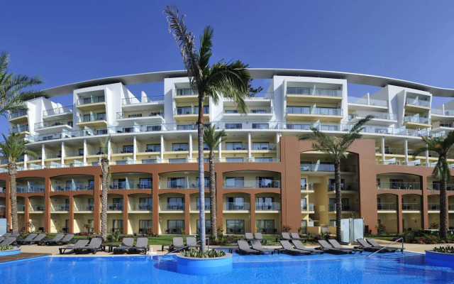 Pestana Promenade Ocean Resort Hotel