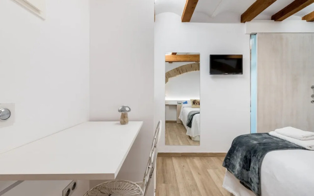 Hostal 977