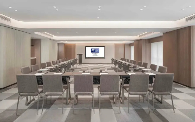 Holiday Inn Express Xi An Fengdong by IHG