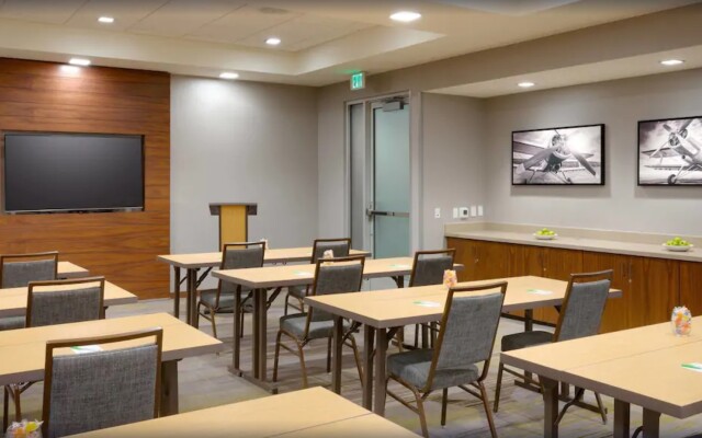 Courtyard by Marriott Los Angeles LAX/Hawthorne
