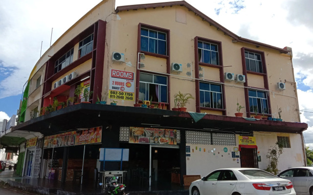 Spot On 89823 Rooms Inn