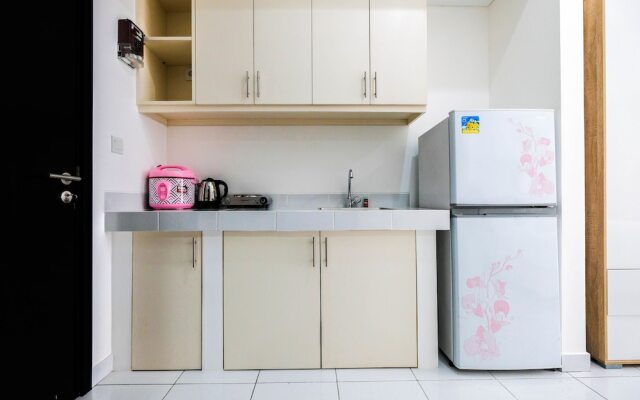 Scenic Studio Room at Casa De Parco Apartment