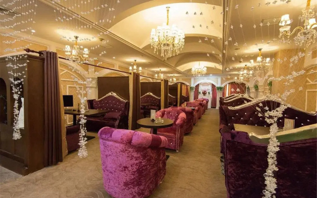 Xinshikong Conifer Hotel