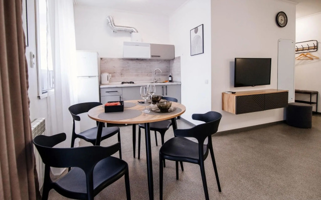 Апартаменты на Амурском бульваре 13