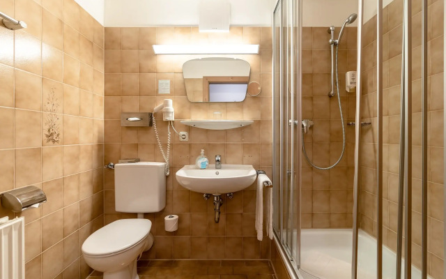 Hotel Sauerlacher Post