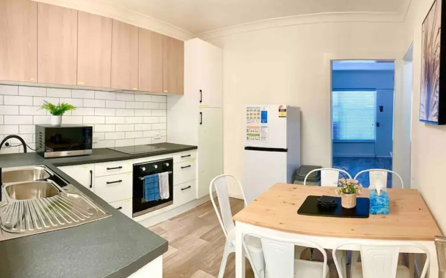 Dishwasher A C Dryer Campbelltown Courtyard North