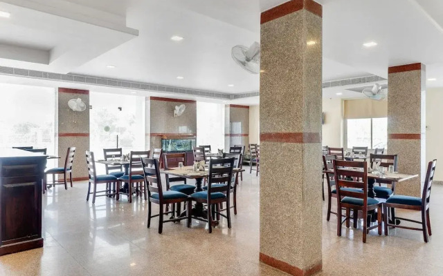 Capital O 48521 Hotel Bhanwar Singh Palace