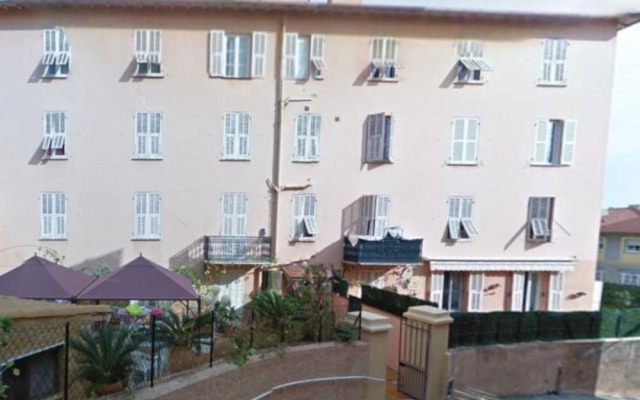 Monaco Center Flat