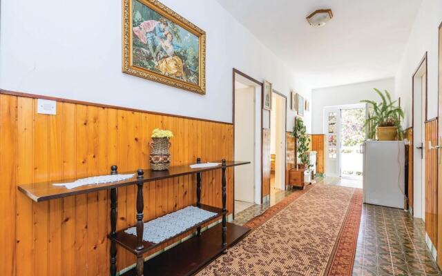 Stunning Home in Rab With Wifi and 4 Bedrooms