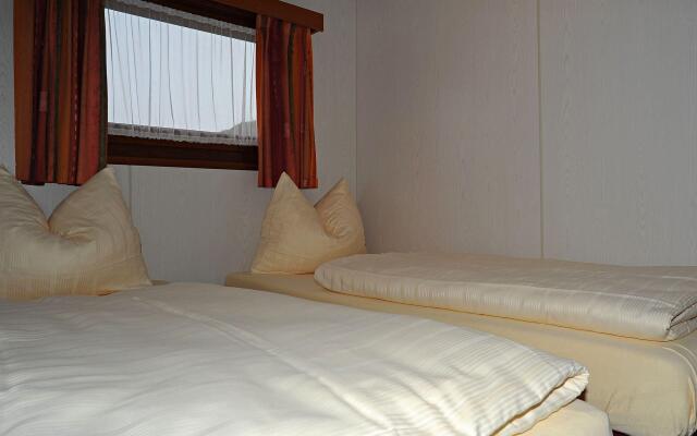 Chalet in Gerolstein With Forest