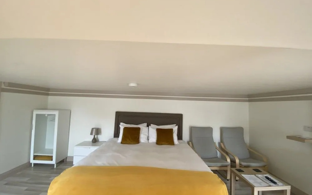 Harlestone Retreat
