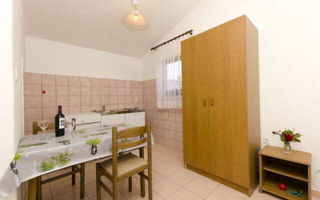 Apartments Mirko
