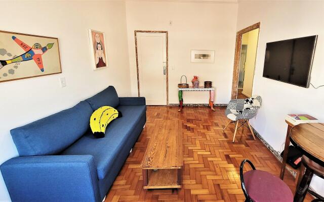 Apartamento 1 Quadra da Praia