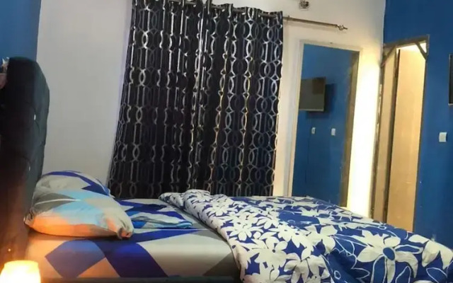 Here is our Lovely 1-bed Apartment in Abidjan