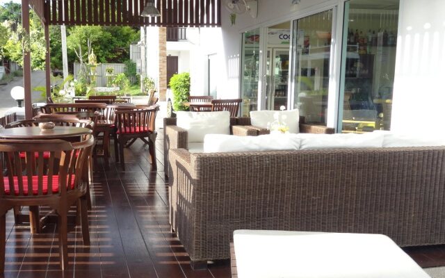 MM Hill Hotel