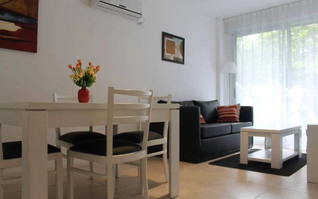 Laprida Suites
