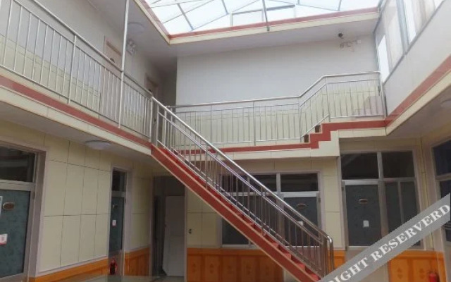 Niuniu Yujia Hostel