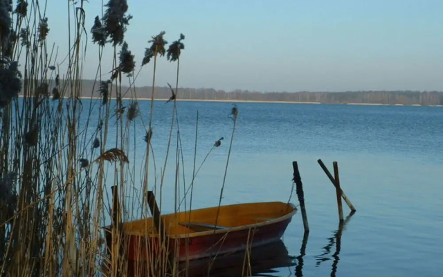 on Grimnitzsee With Lake Views