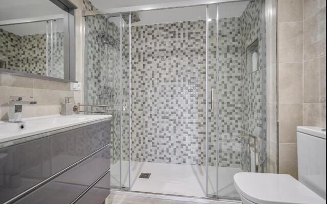 Sur Suites Alhambra