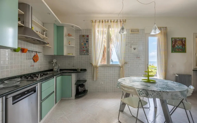 Villetta Ficarazzi by Wonderful Italy